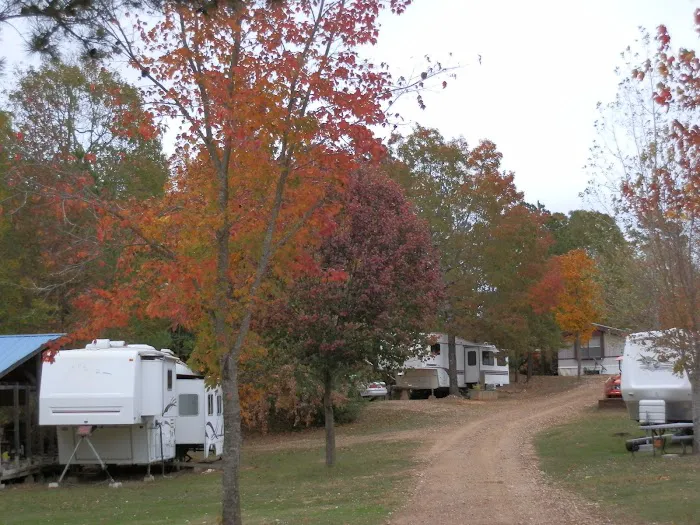 Hochatown RV Park Picture 6