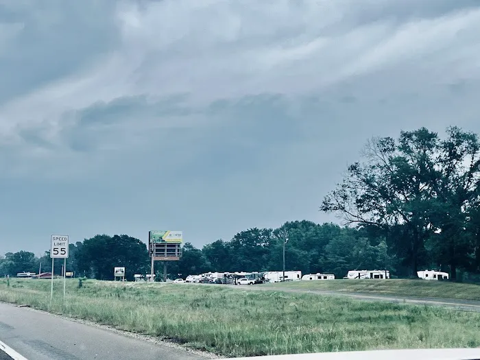 A & J's Mountain Fork RV Park, LLC Picture 9