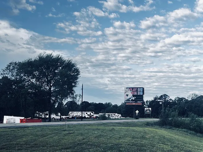 A & J's Mountain Fork RV Park, LLC Picture 6