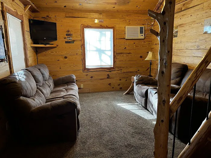Little Pine Cabins & RV Park Picture 8