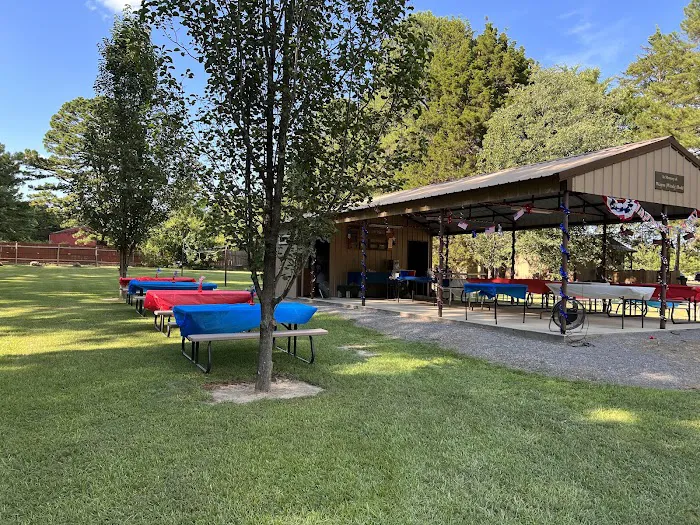 Little Pine Cabins & RV Park Picture 10