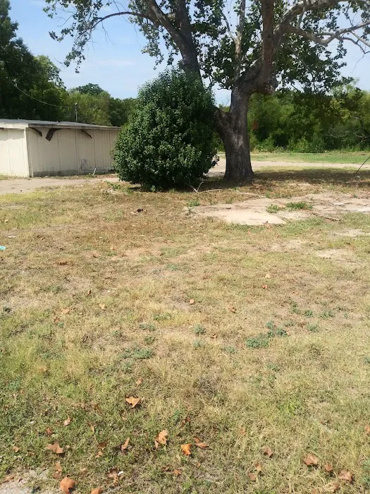 Brookfield Mobile Home Park Picture 3