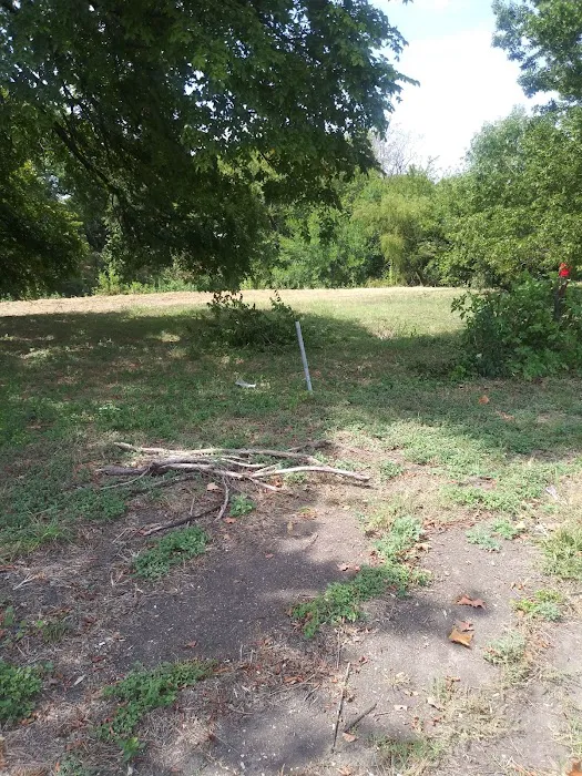 Brookfield Mobile Home Park Picture 4