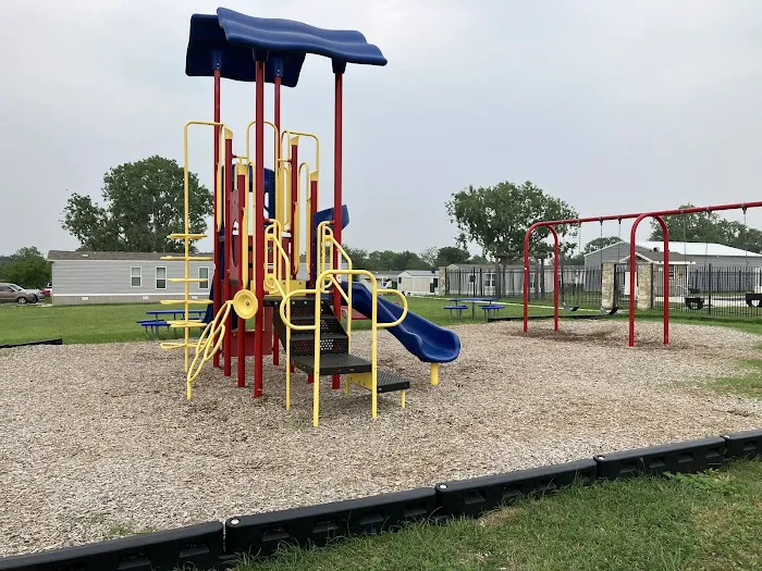 Stonegate Estates Picture 6