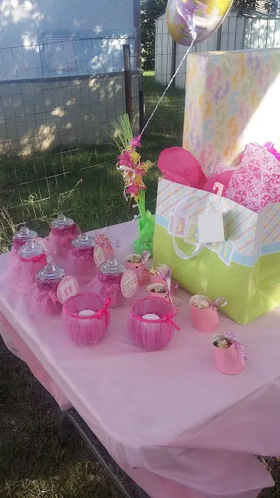 Suburbia Mobile Home Park Picture 1