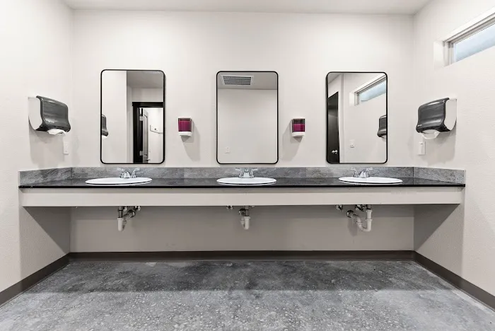 Clear Creek RV Park Picture 3