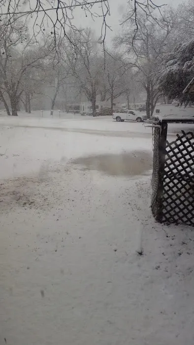 Pleasant Grove RV Park Picture 1