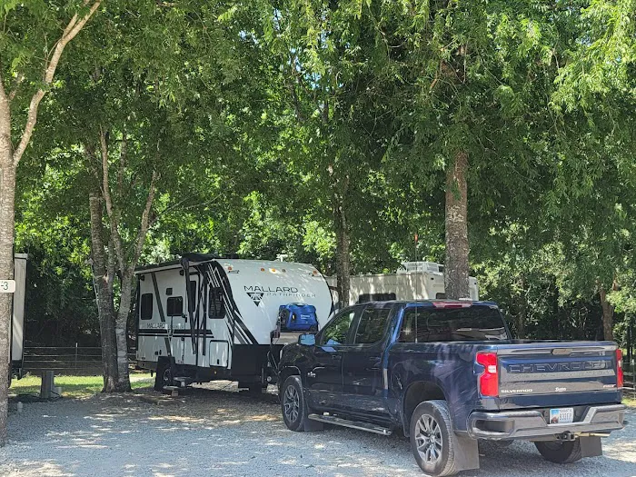 Ez Liv In Rv Park.LLC Picture 1