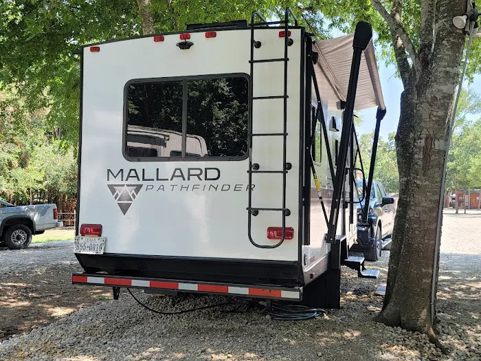 Ez Liv In Rv Park.LLC Picture 5