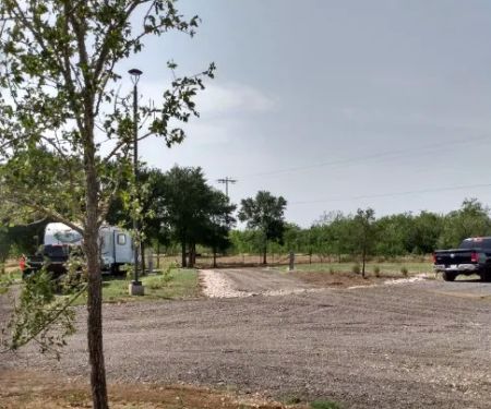 Hidden Elm Farm & RV Park