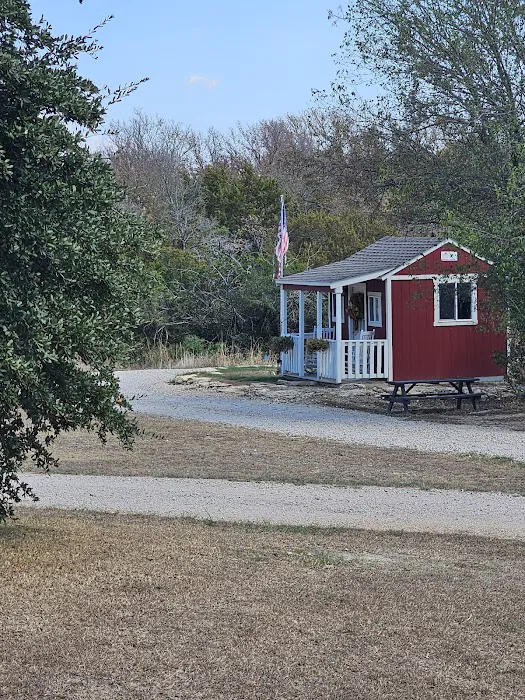 Grays Resort Picture 1