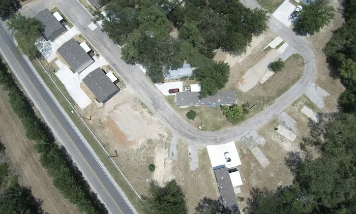 Green Oaks Mobile Home Community Picture 10