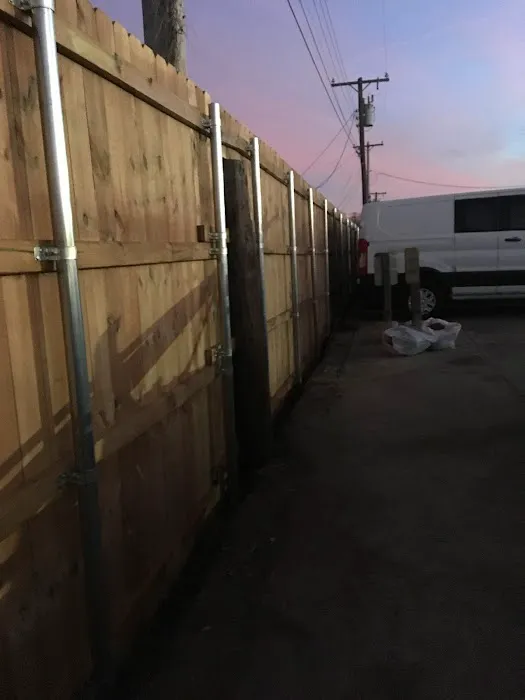 Lewisville Mobile Home Park Picture 2