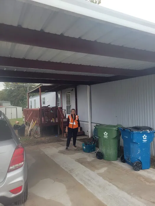 Lewisville Mobile Home Park Picture 1