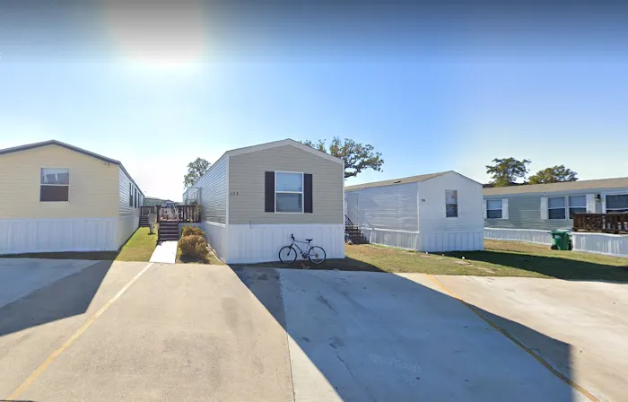 Country View Mobile Park Picture 7