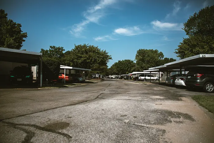 Center Point Manufactured Housing Community Picture 5