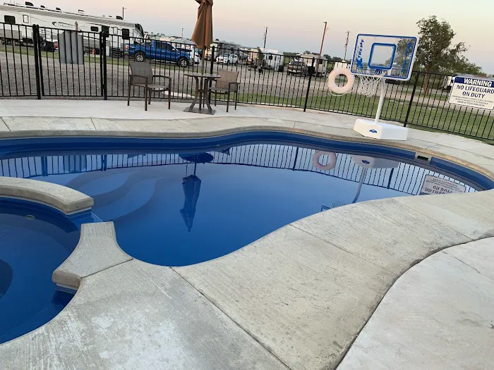 Countryside RV Resort Picture 6