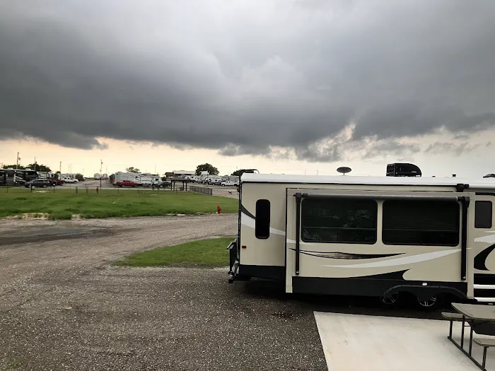 Countryside RV Resort Picture 8