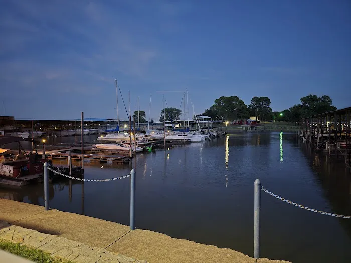 West Bay Marina & RV Park Picture 2