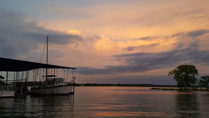 West Bay Marina & RV Park Picture 1