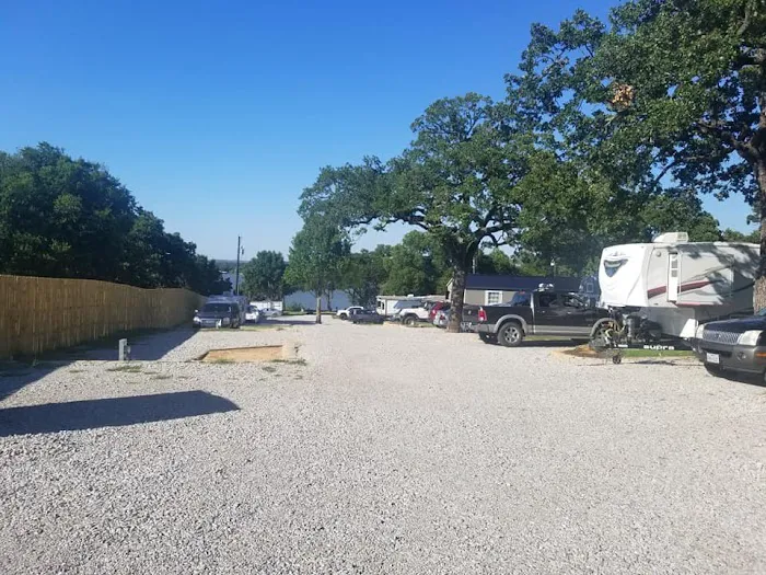 Eagle Point RV Park Picture 9