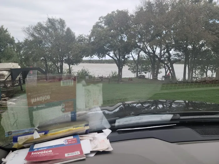 Eagle Point RV Park Picture 2