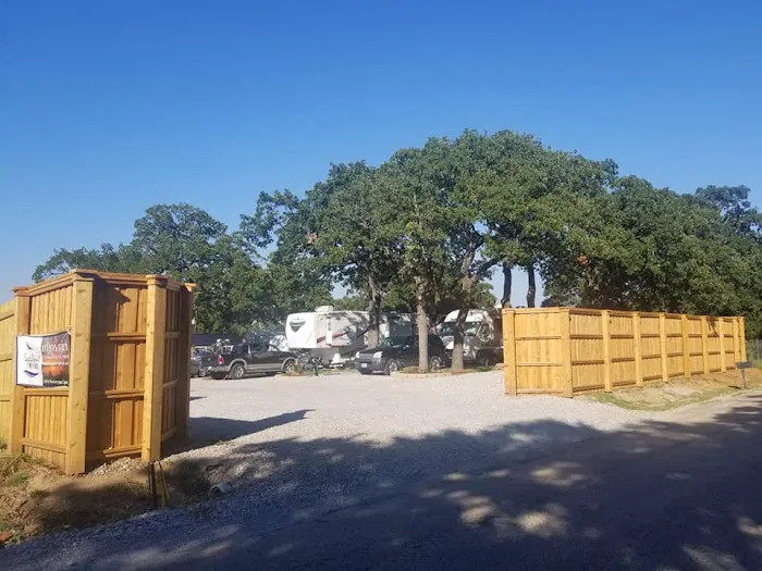 Eagle Point RV Park Picture 8