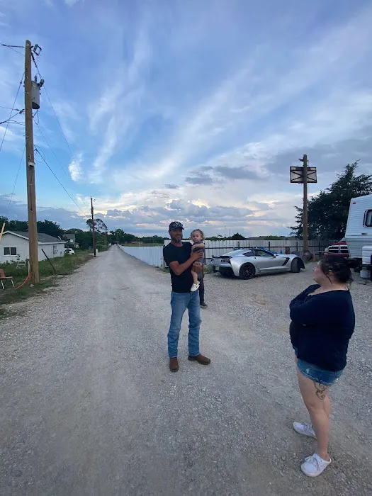 724 RV Park Picture 4