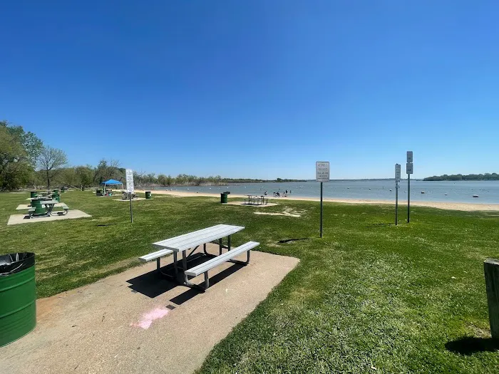 Hideaway 23 Lakefront RV & Cabins Picture 1