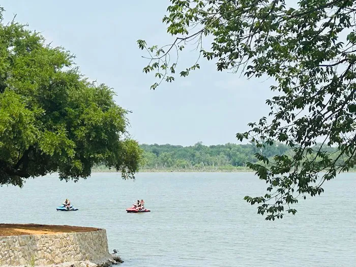 Hideaway 23 Lakefront RV & Cabins Picture 6