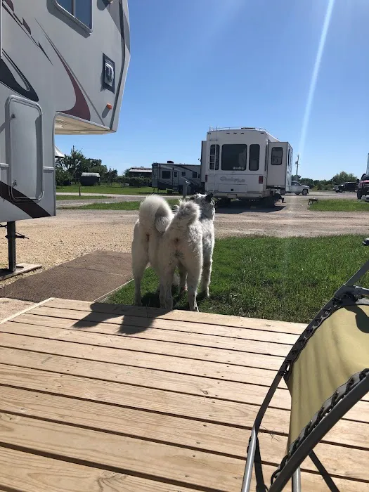 Granbury RV Park Picture 10