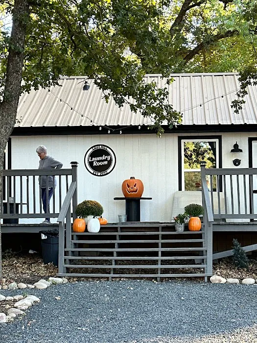 Cozy Hill Rv and Cabin Retreat Picture 1