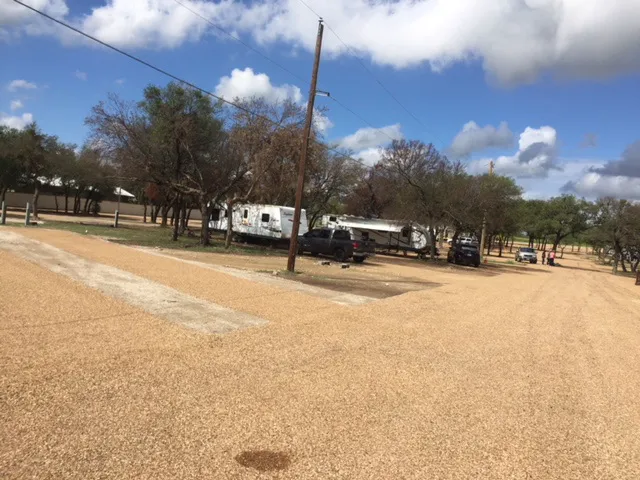 Flat Rock Road RV Park Picture 6