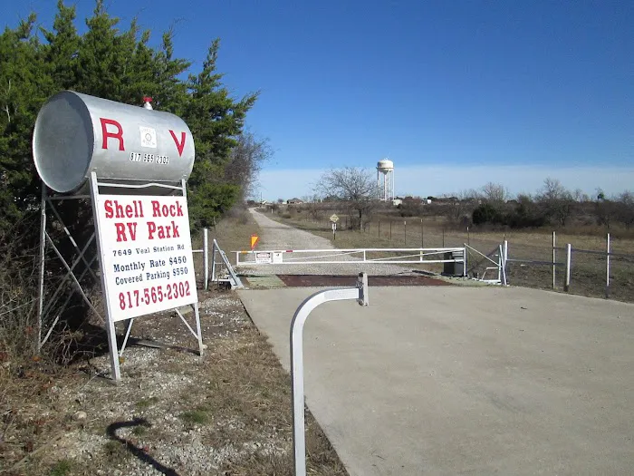 Shellrock RV Park Azle Texas Picture 4