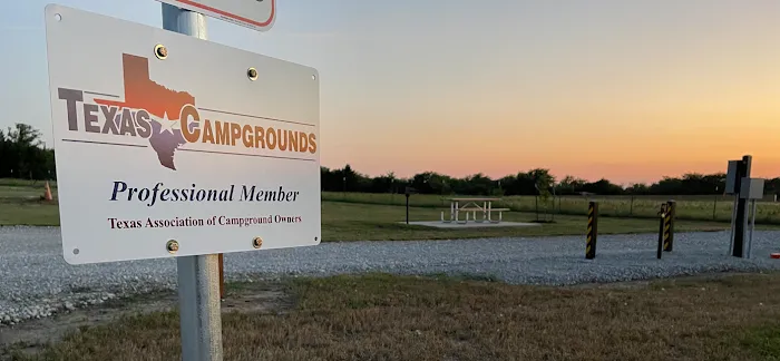 Quail Valley RV Park Picture 9