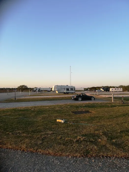 Rockin H RV Ranch Picture 4