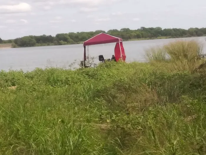 Lone Oak RV Park and Storage Picture 7