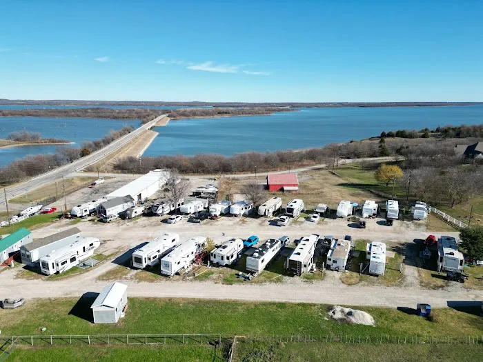 Lone Oak RV Park and Storage Picture 10