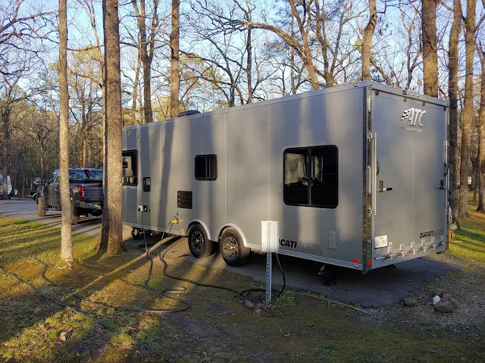 Burns Park RV Park and Campground Picture 6