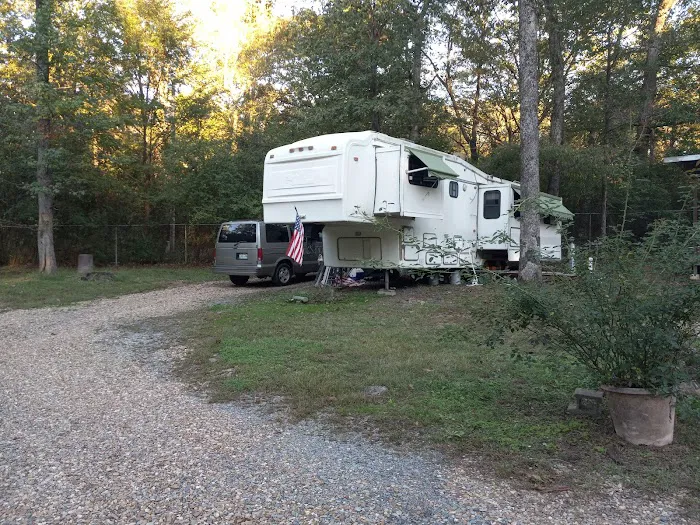 Hidden Grove RV Park Picture 8