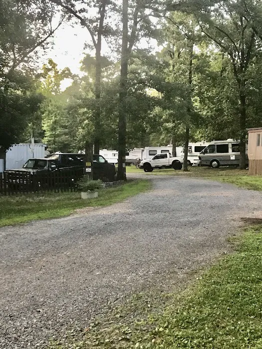 Hidden Grove RV Park Picture 10