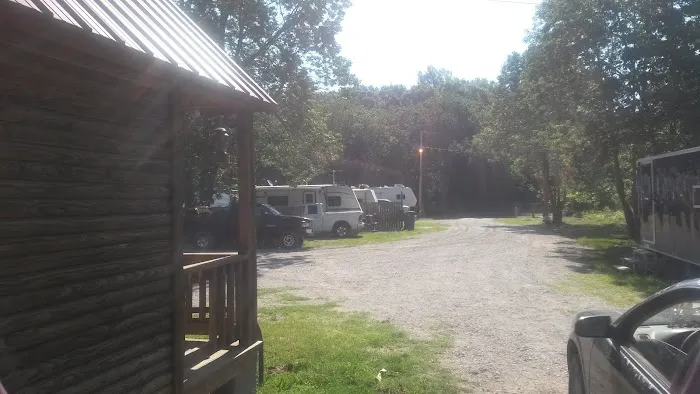 I-440 RV Park and Camper Picture 5