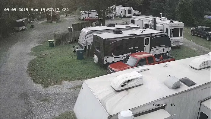 I-440 RV Park and Camper Picture 10