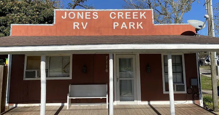Jones Creek RV Park & Campgrounds Picture 9