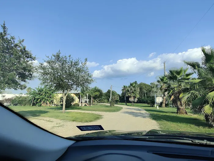 Oasis Mobile Home & RV Park Picture 10