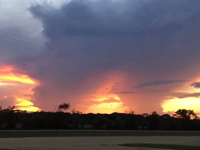 Freeport Friendly RV Park Picture 8