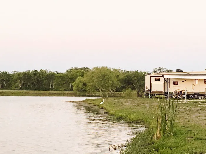 Freeport Friendly RV Park Picture 1