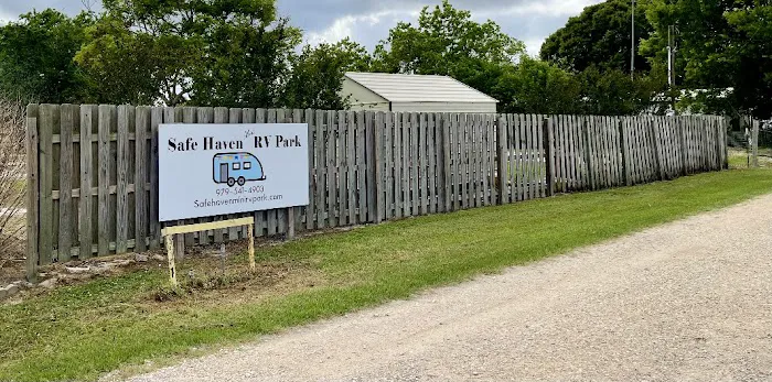 Safe Haven Mini RV Park - Markham, TX Picture 5