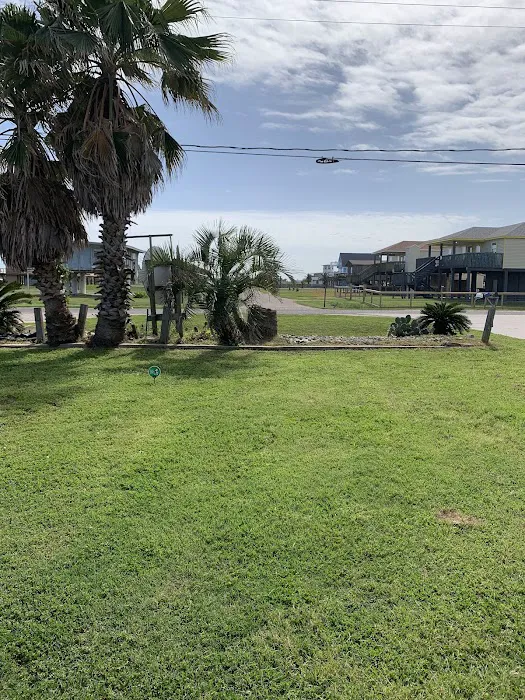 Surfside Beach RV Park Picture 10