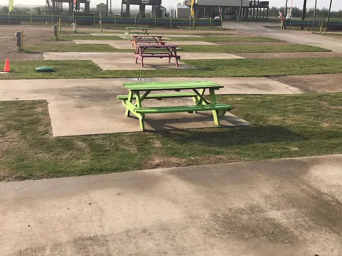 Beachfront RV Resort Picture 10